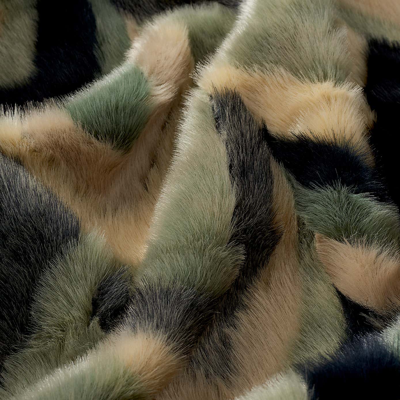 Eska Faux Fur 130cm x 180cm Throw