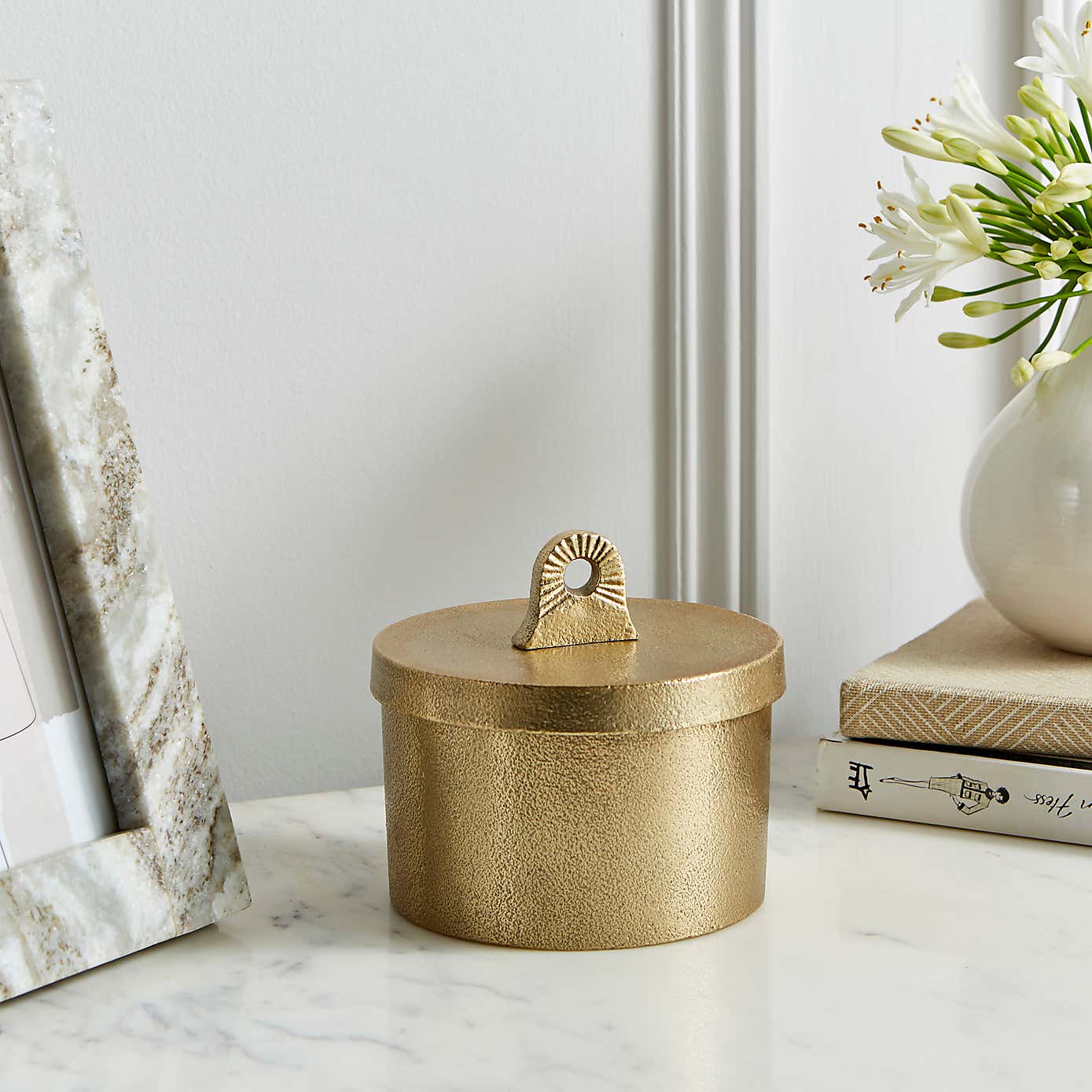 Aluminium Gold Jar