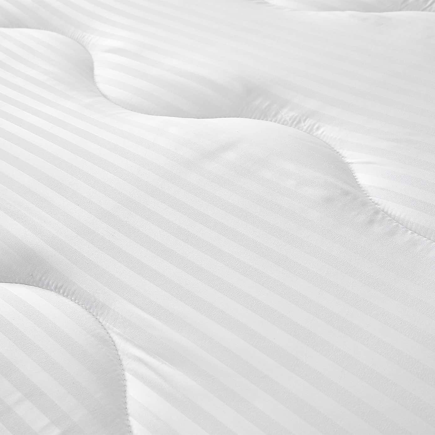 Snuggledown Luxurious Hotel Mattress Topper