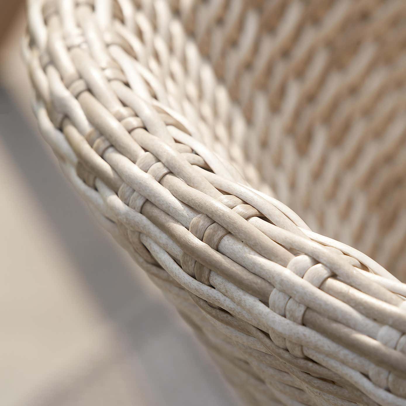 Pacific Lifestyle Cabon Outdoor 6 Seater Dining Set