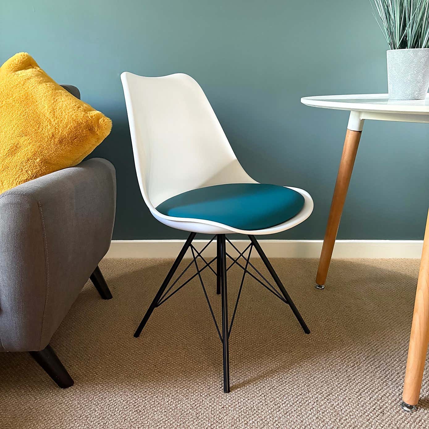 Fusion Living Soho White Plastic Dining Chair