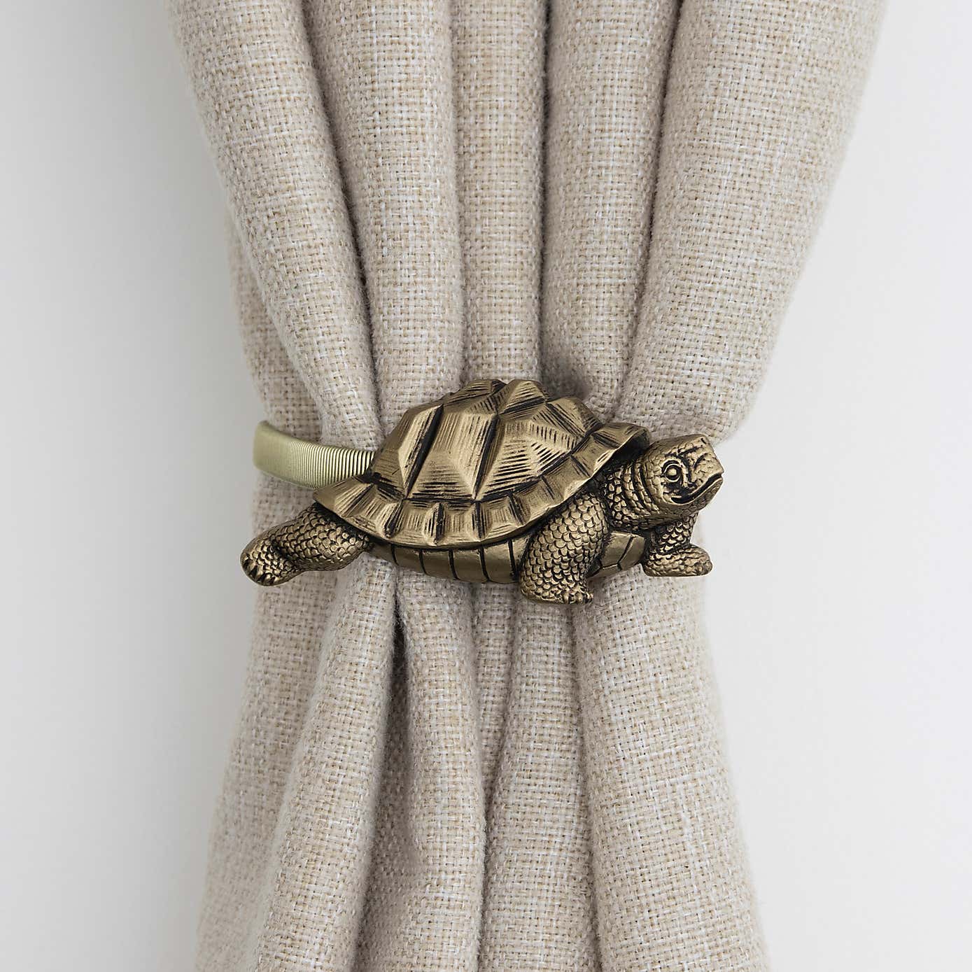 Tortoise Magnetic Tieback