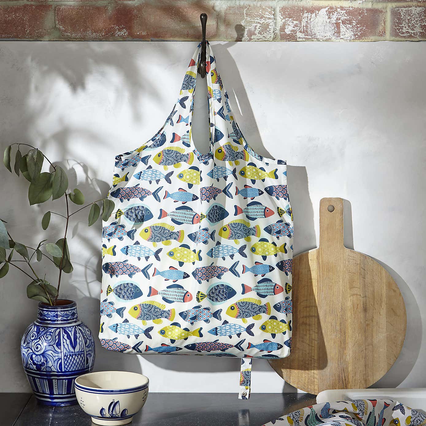 Ulster Weavers Aquarium Packable Bag