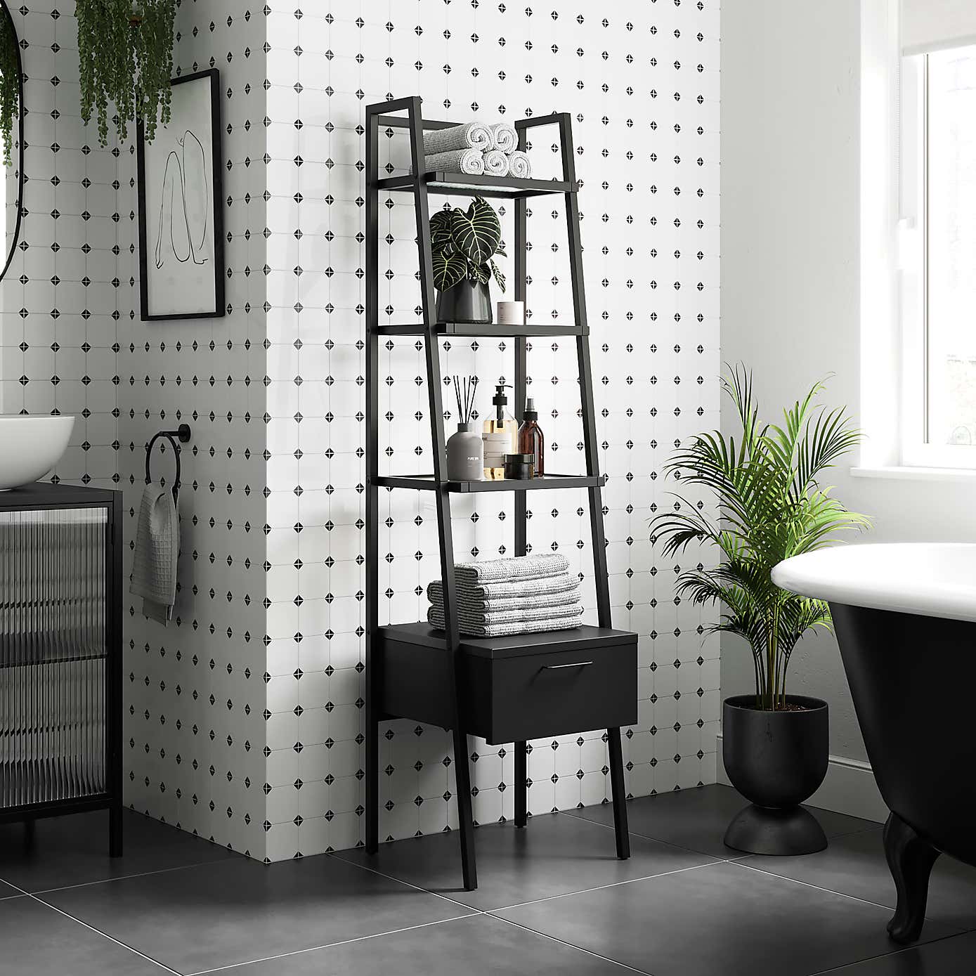 Stannis Reeded Glass Ladder Shelf