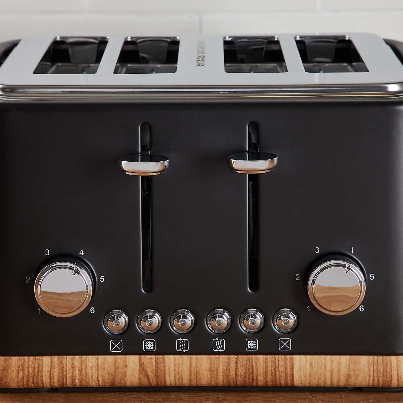 Contemporary 4 Slice Matt Black Toaster