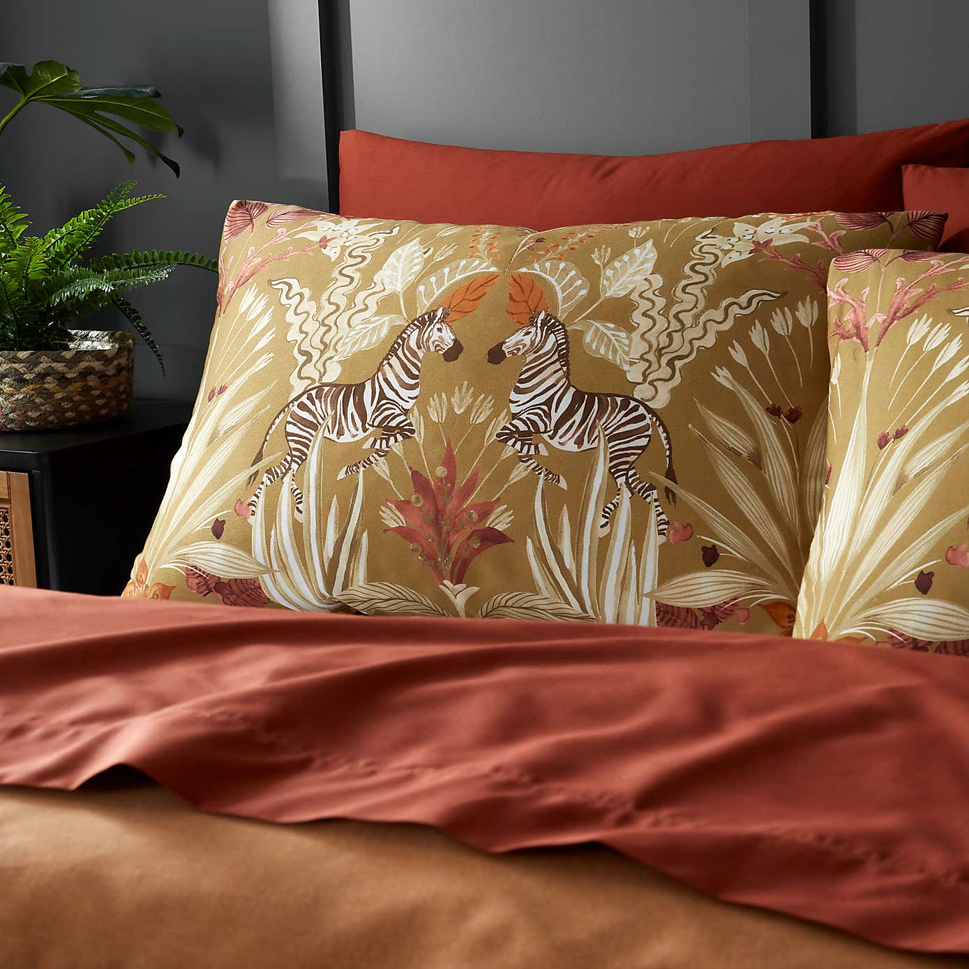 Utopian Dream Duvet Cover & Pillowcase Set