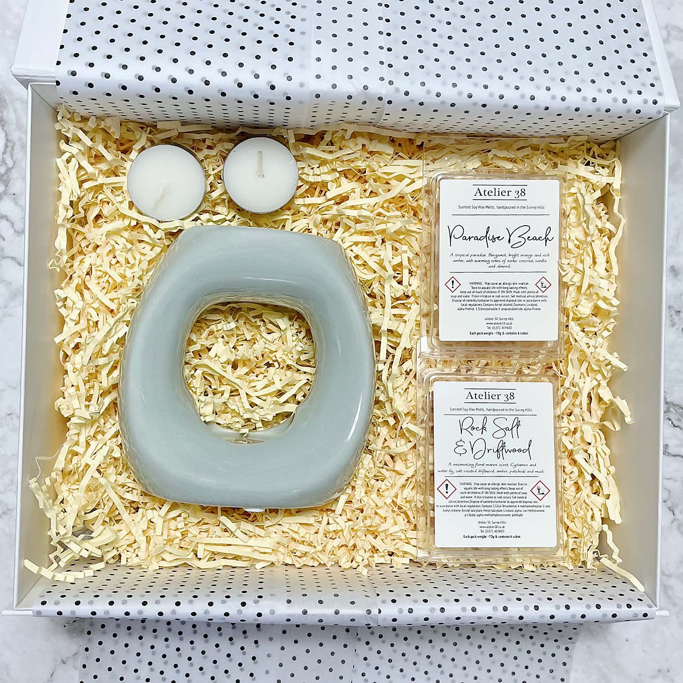 Atelier 38 Oval Burner and Fresh Wax Melt Gift Set