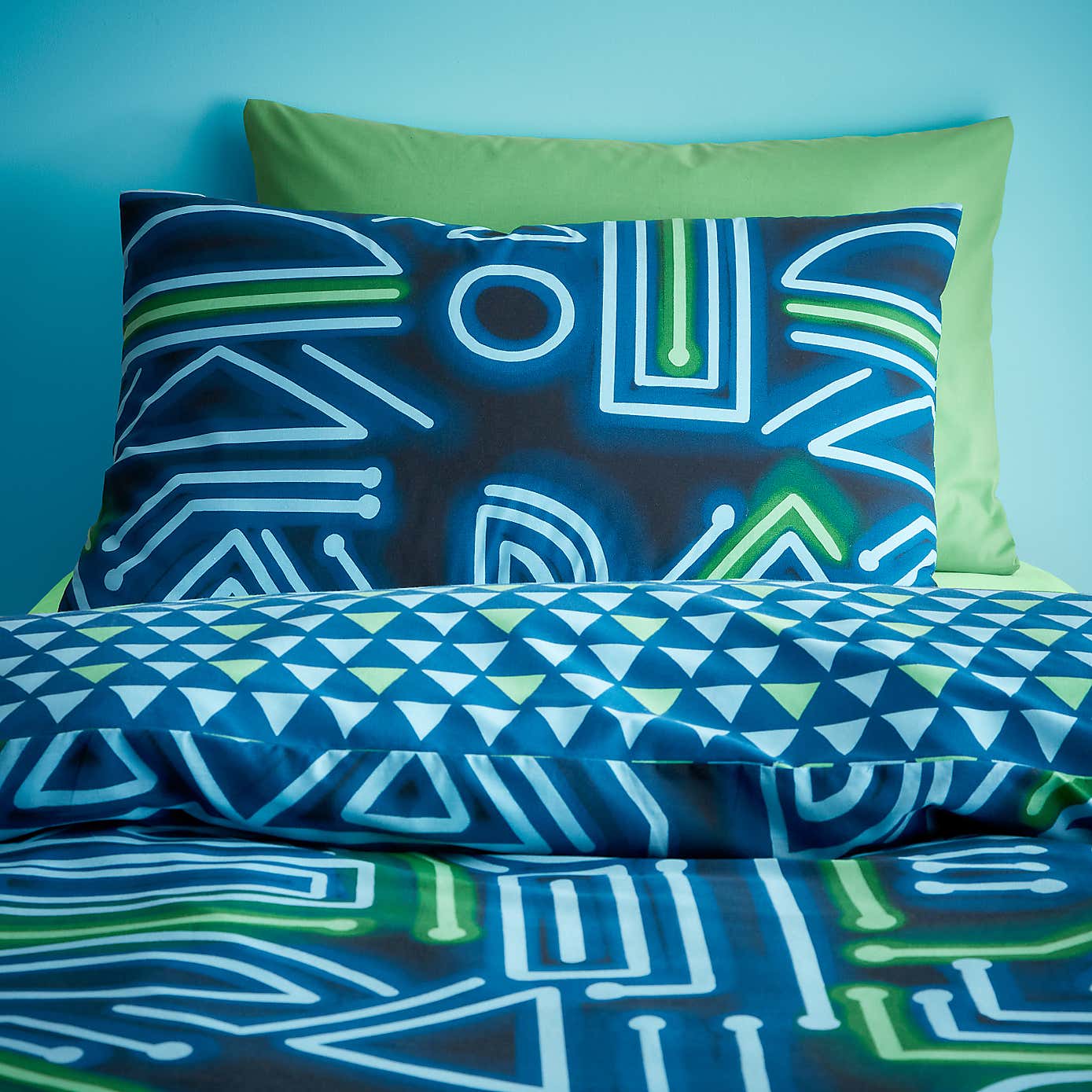 Neon Gamer Reversible Duvet Cover and Pillowcase Set