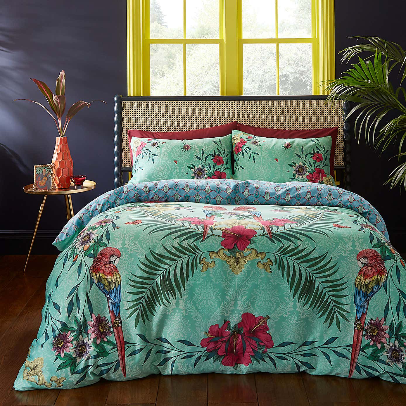 Matthew Williamson Paradise Parrot Duvet Cover & Pillowcase Set