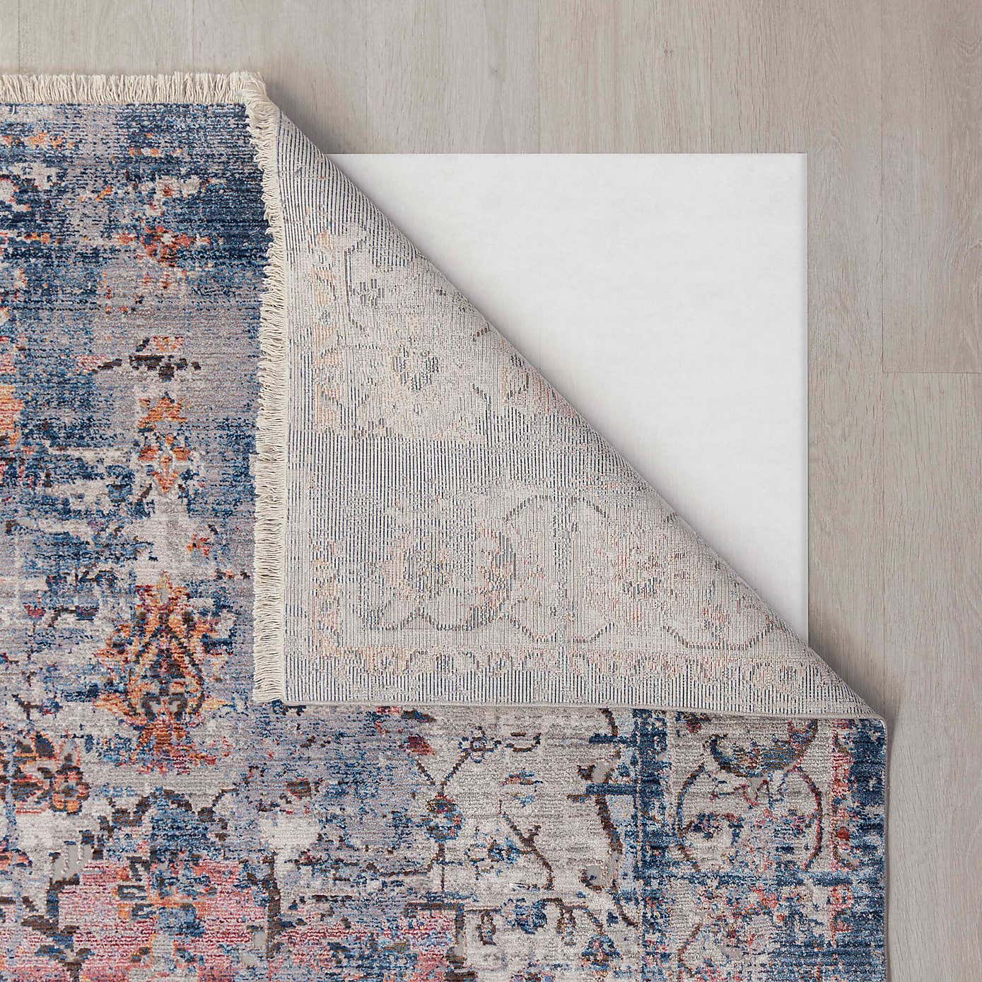 Soraya Blue Traditional Rug