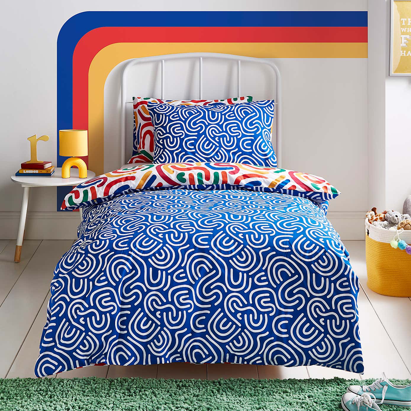 Bright Abstract Duvet Cover and Pillowcase Set