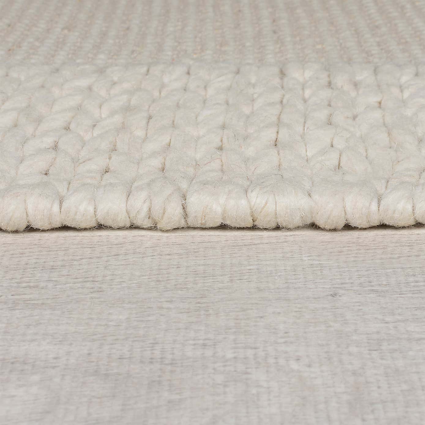 Rue Plait Border Wool Rug
