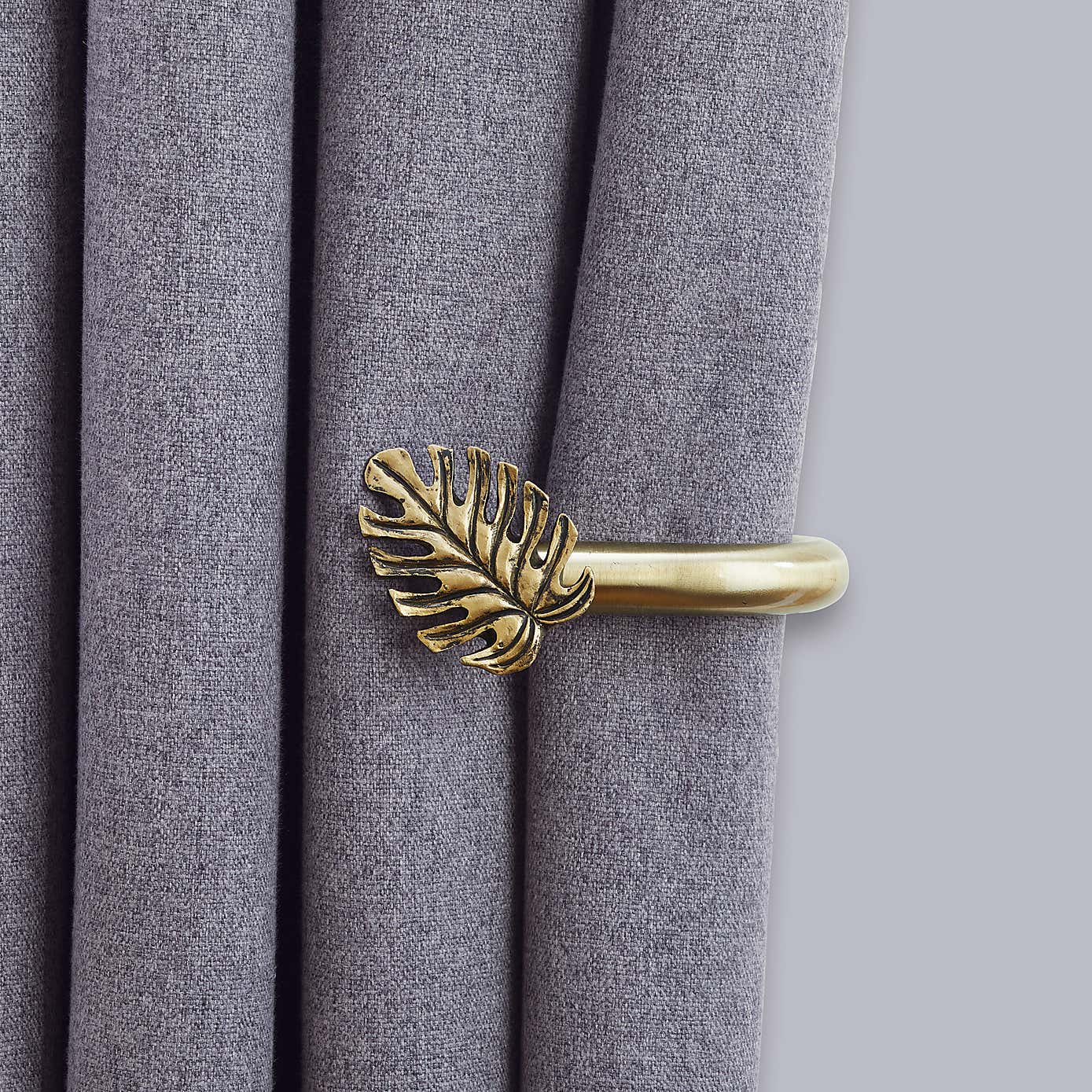 Mix and Match Antique Brass Equatorial Leaf Pair of Holdbacks