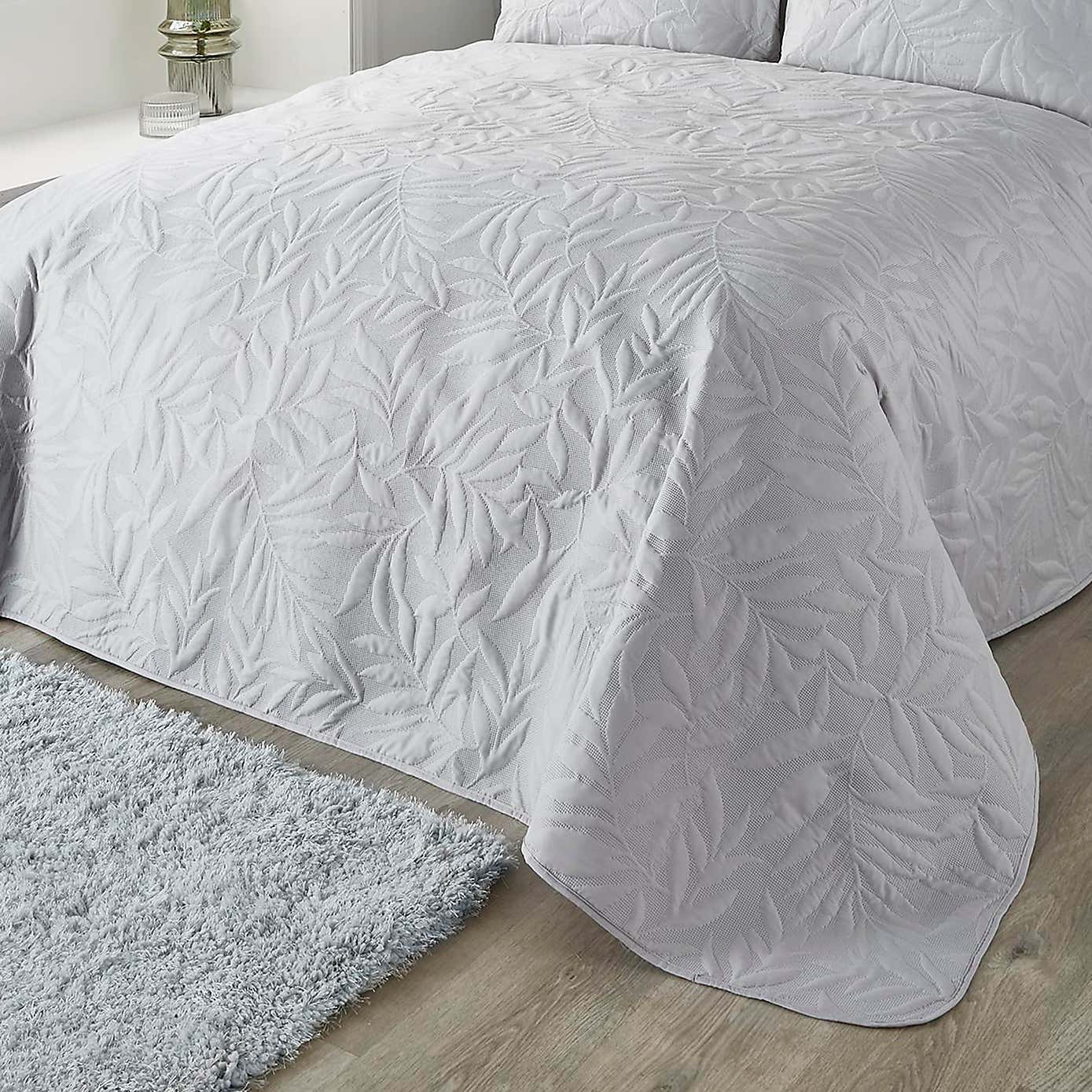 Luana Bedspread 230cm x 200cm