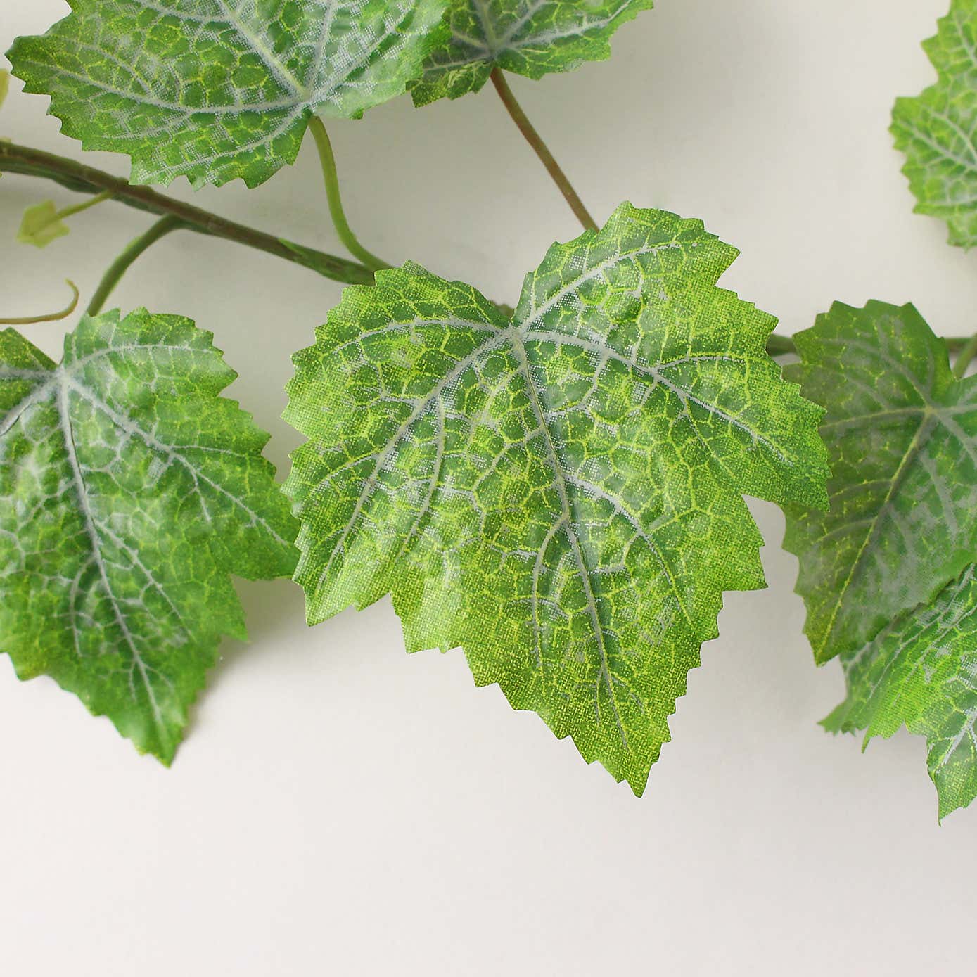 Artificial Outdoor Grape Leaf Garland