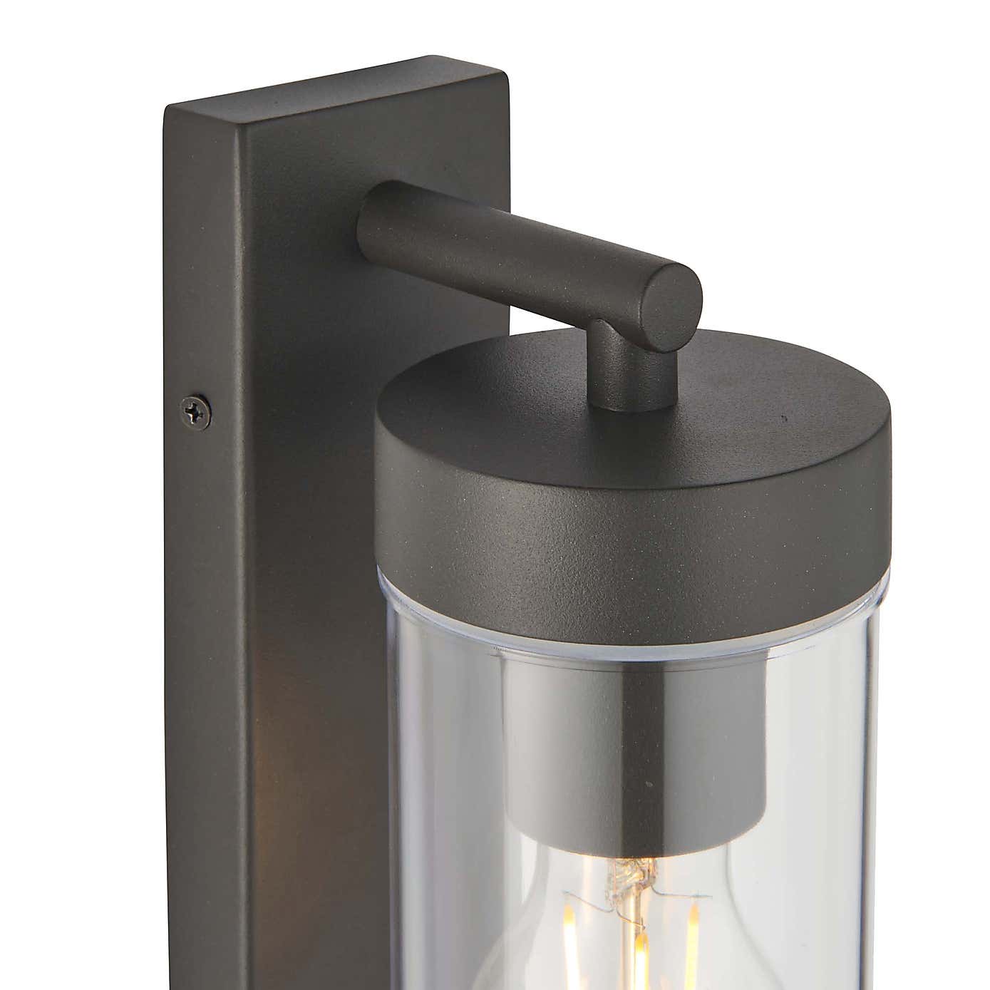 Vogue Lighting Brody Outdoor Wall Light