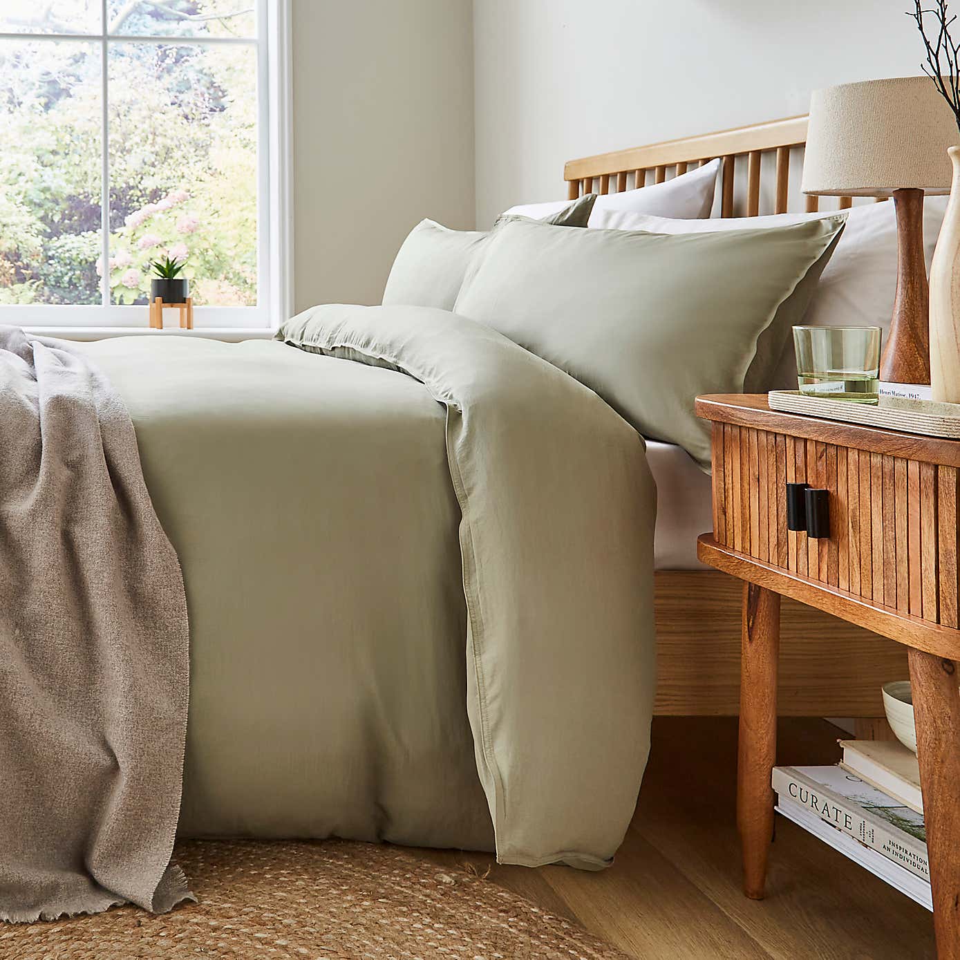 Super Soft Washed Microfibre Plain Duvet Cover and Pillowcase Set