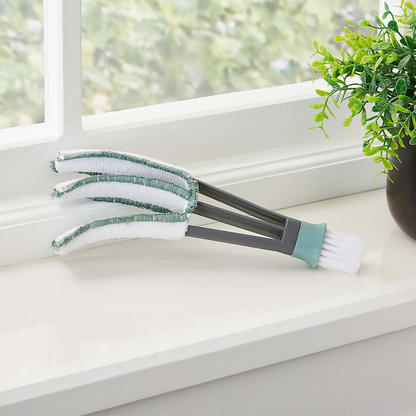 Blind Cleaner with Refill