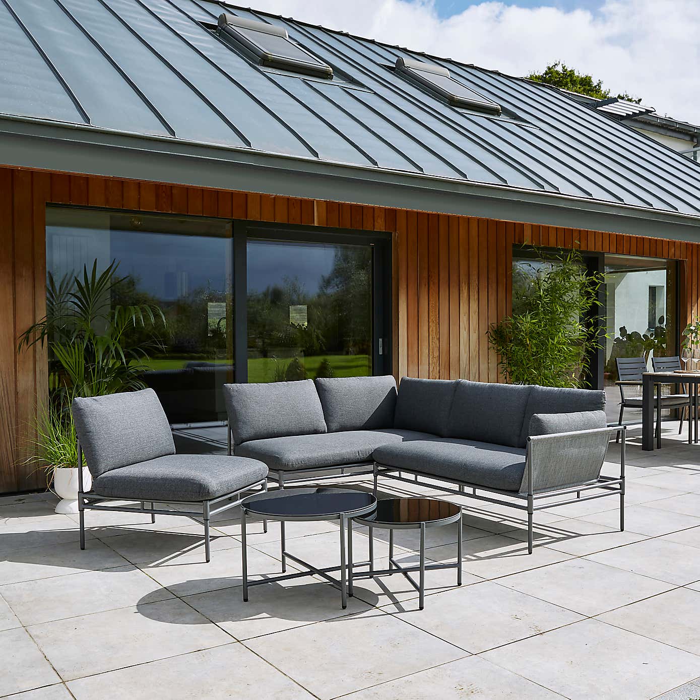 Manhattan Large Corner Sofa Set