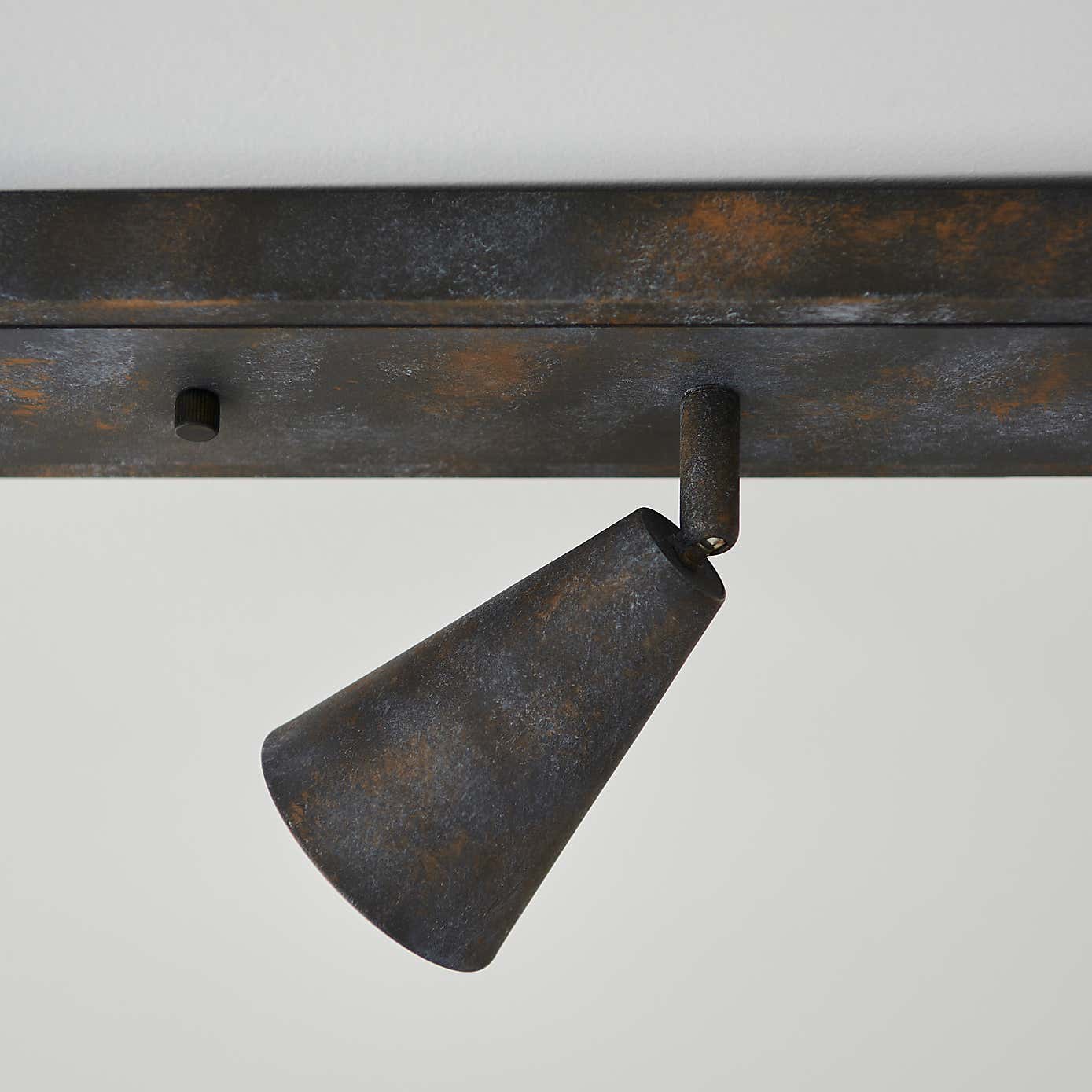 Grove 4 Light Spotlight