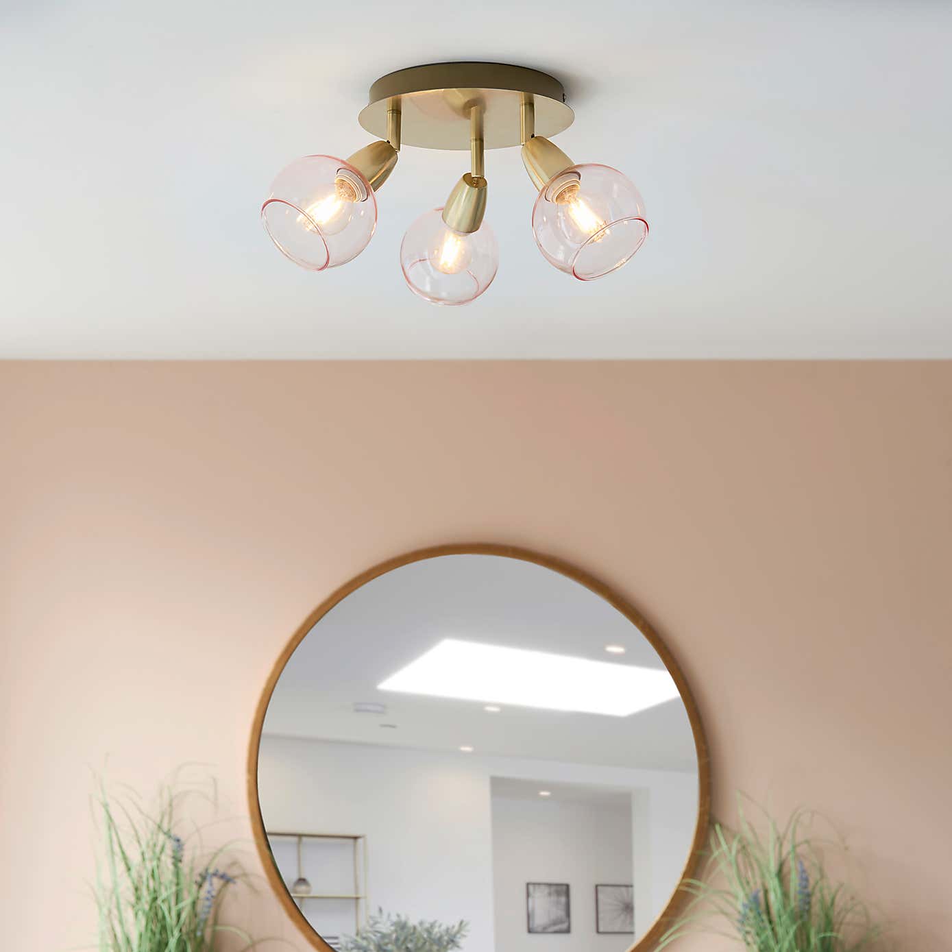 Tia 3 Light Spotlight