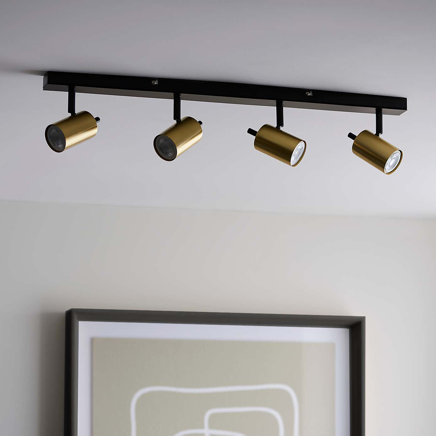 Carter 4 Light Spotlight