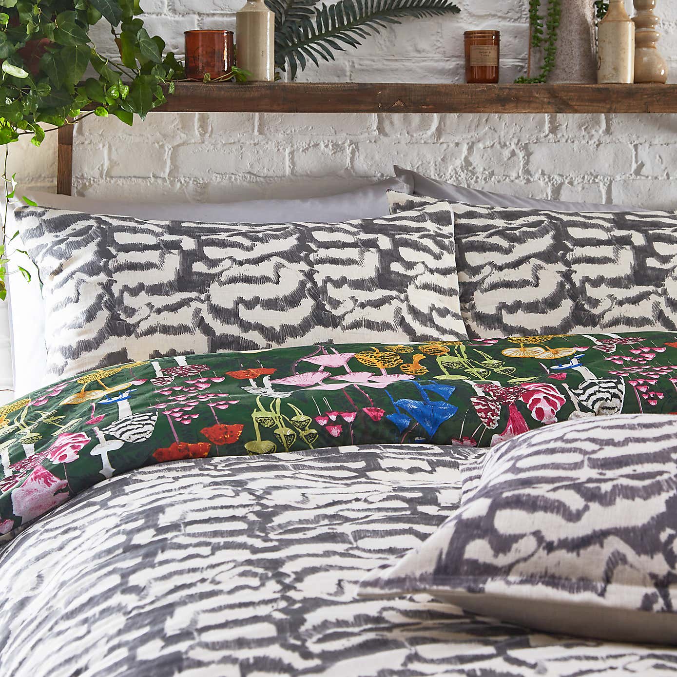 furn. Amanita Duvet Cover & Pillowcase Set