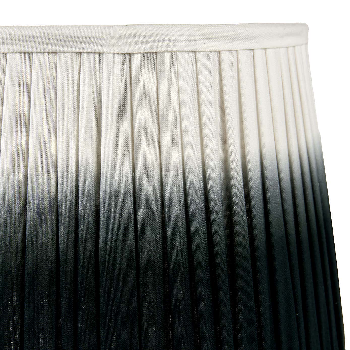 Scallop Ombre Soft Pleated Tapered Shade