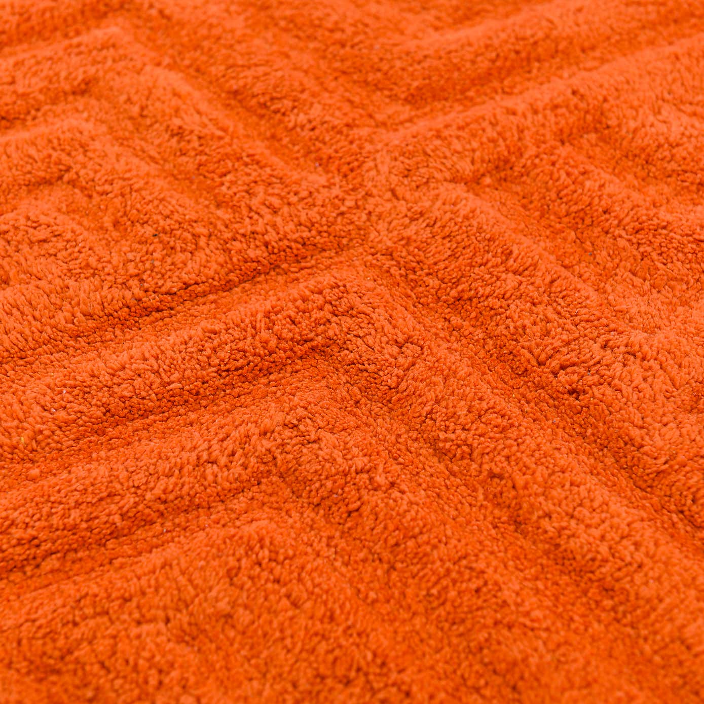 Tufted Geometric Bath Mat