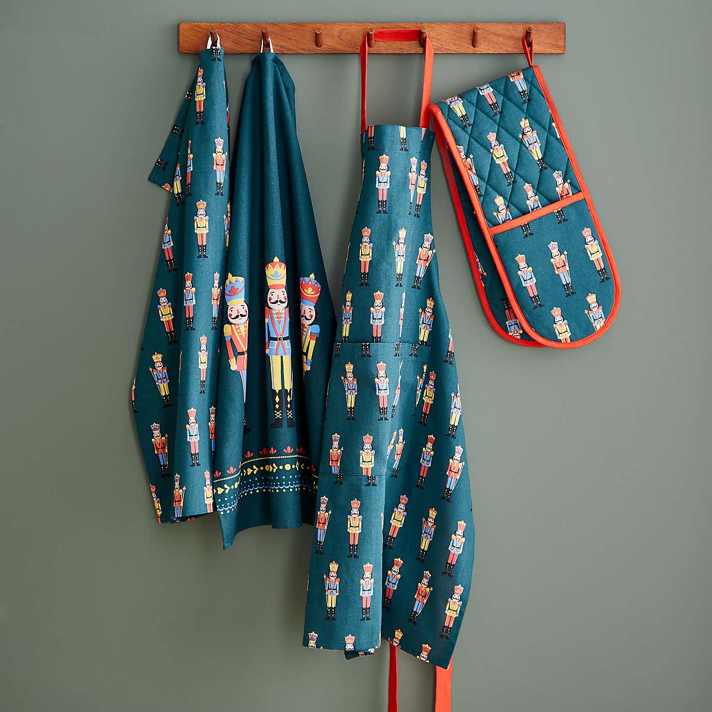 Catherine Lansfield Set of 4 Nutcracker Tea Towels