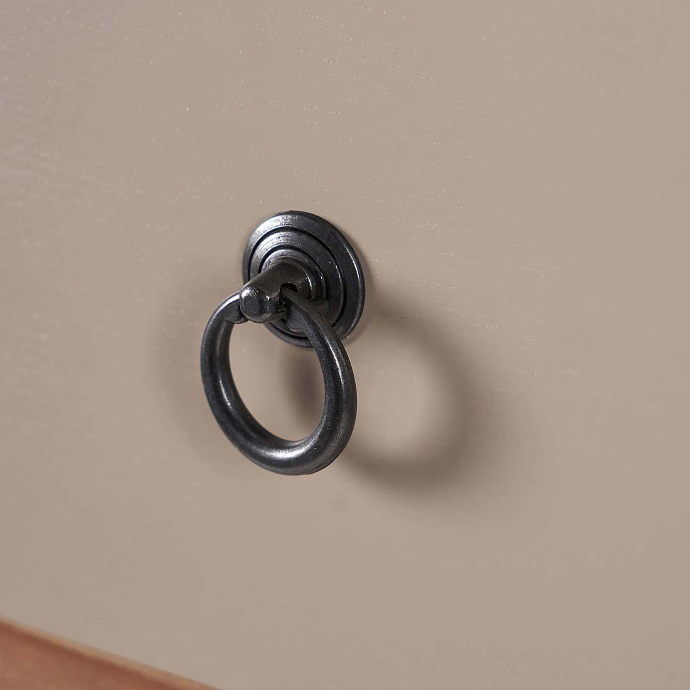 Pacific Loft 5 Drawer Chest, Pine