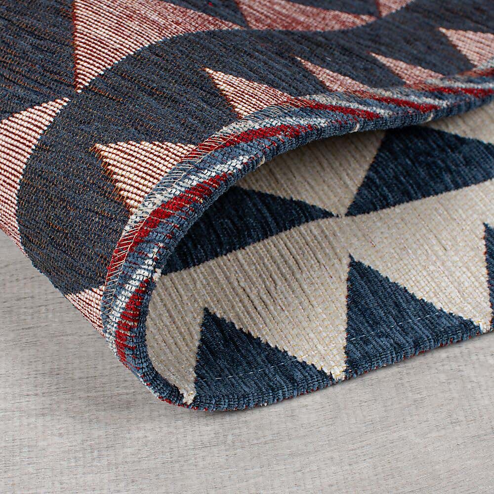 Byron Tile Geometric Runner