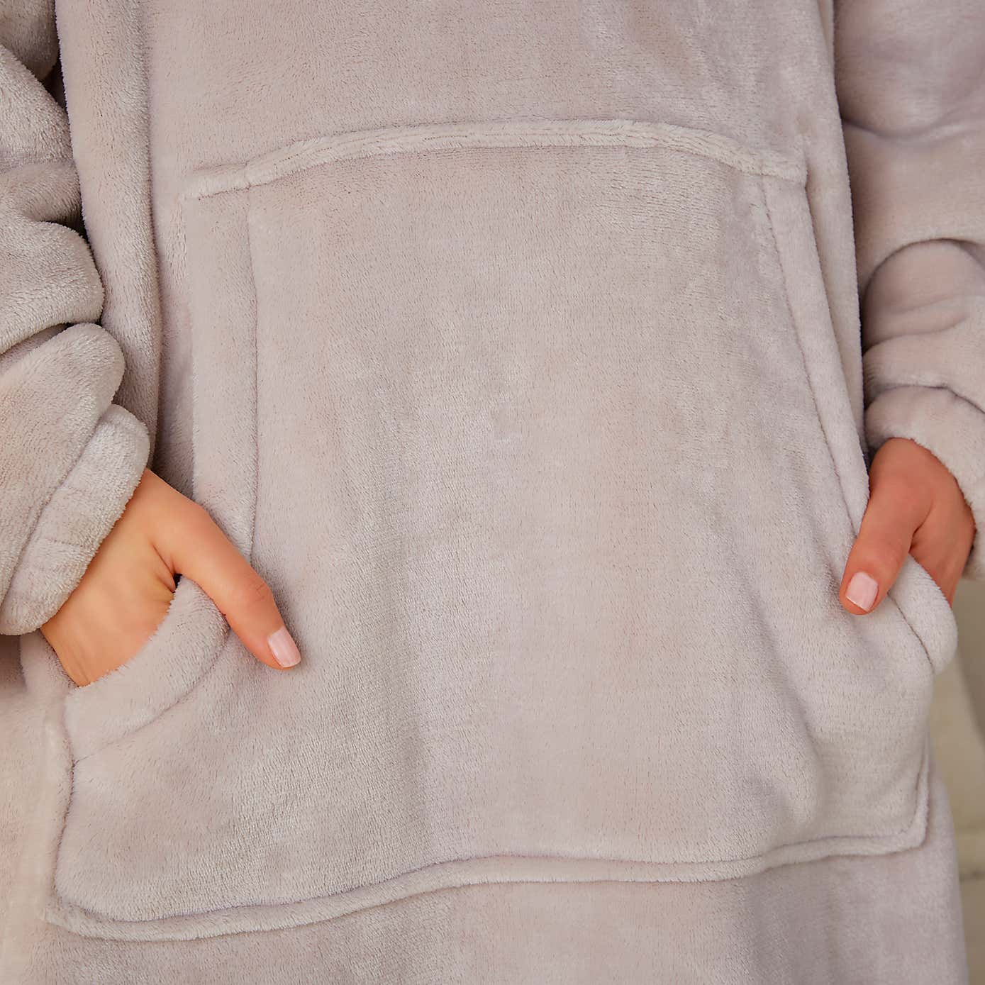 Velvet Oversized Hoodie with Fur Lining