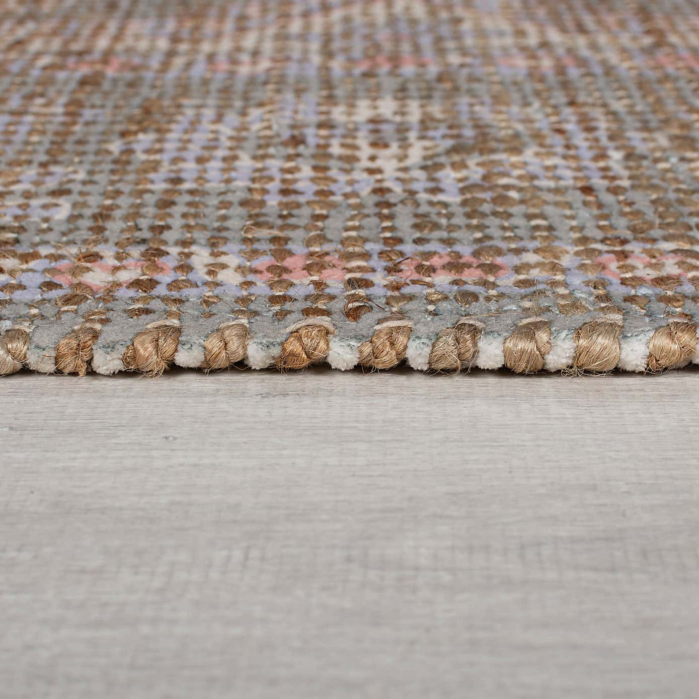 Dua Jute Traditional Rug