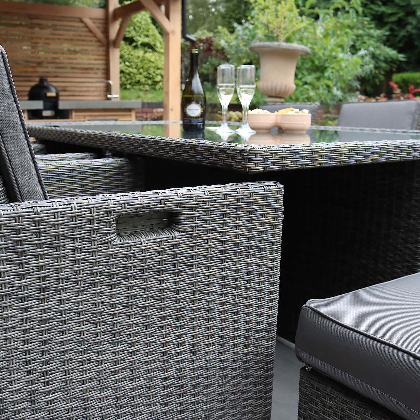 Paris 10 Seater Cube Dining Set