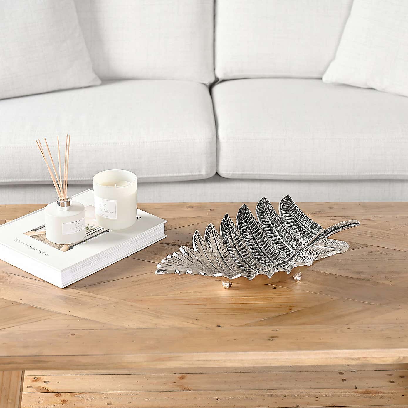 Hestia Metal Leaf Dish