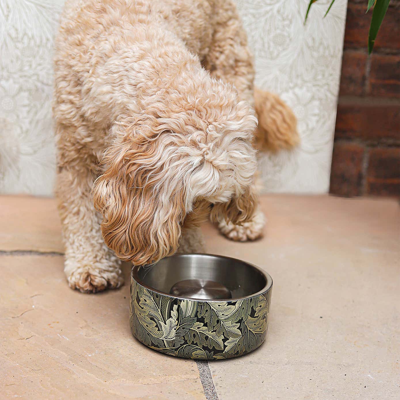 William Morris Acanthus Slow Feeder Pet Bowl