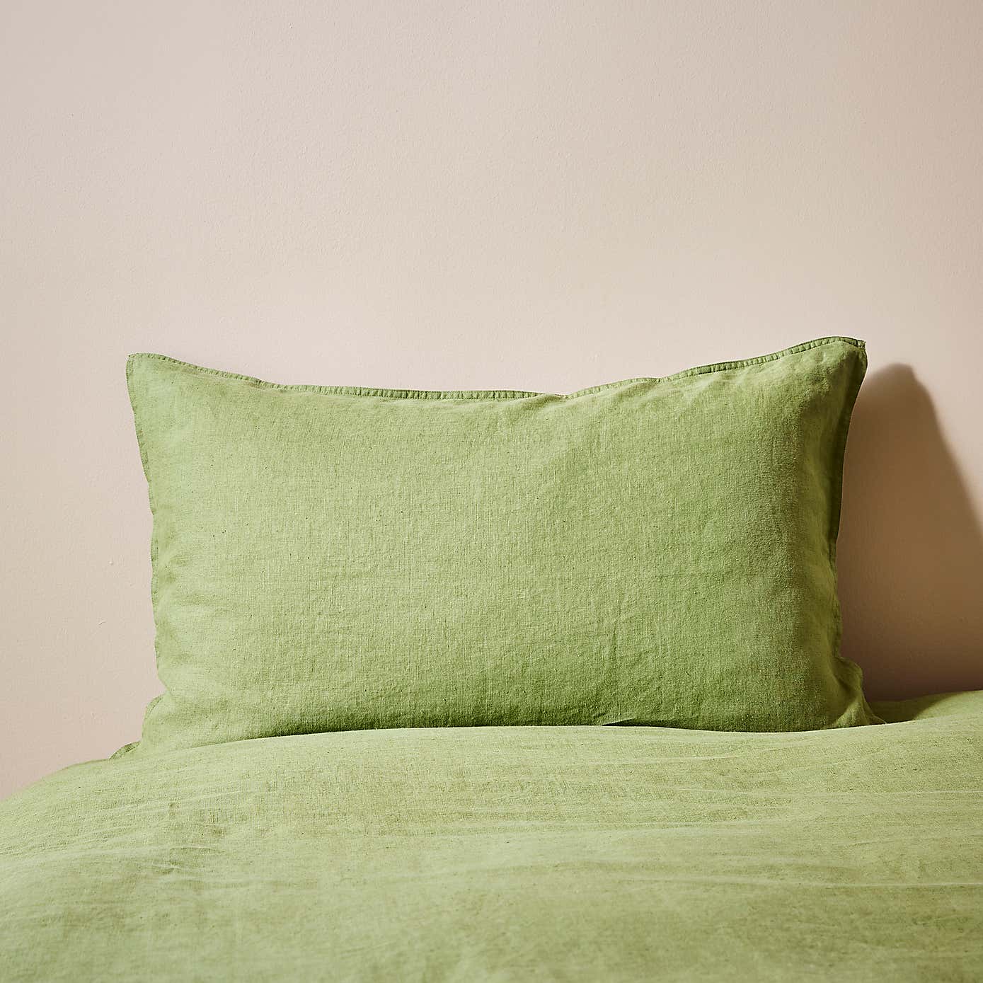 Edited Life Linen Standard Pair of Pillowcases