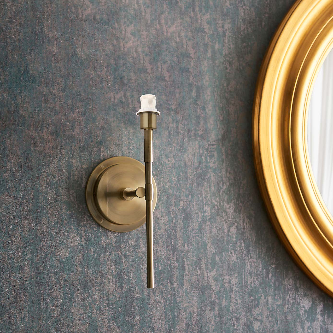 Vogue Holden Wall Light Fitting