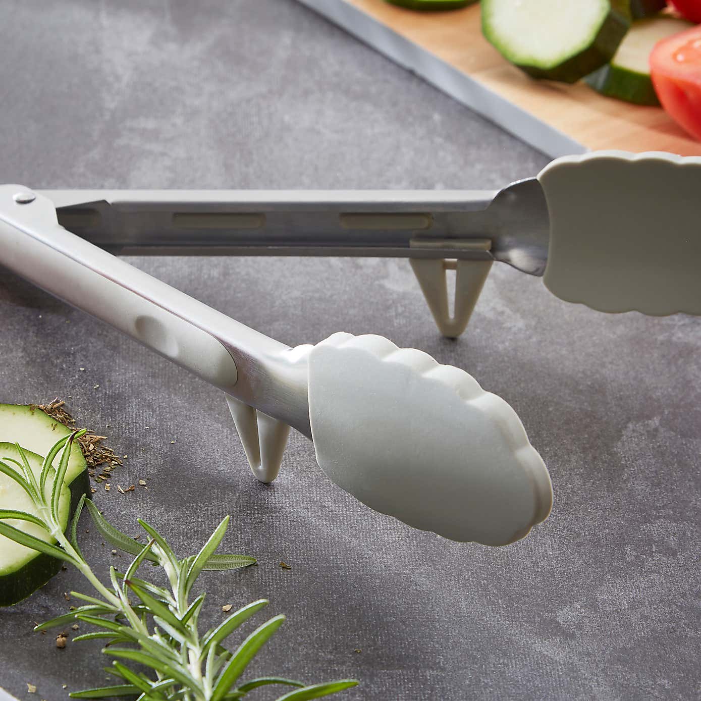 Handy Kitchen Stainless Steel Pan Rest Tongs