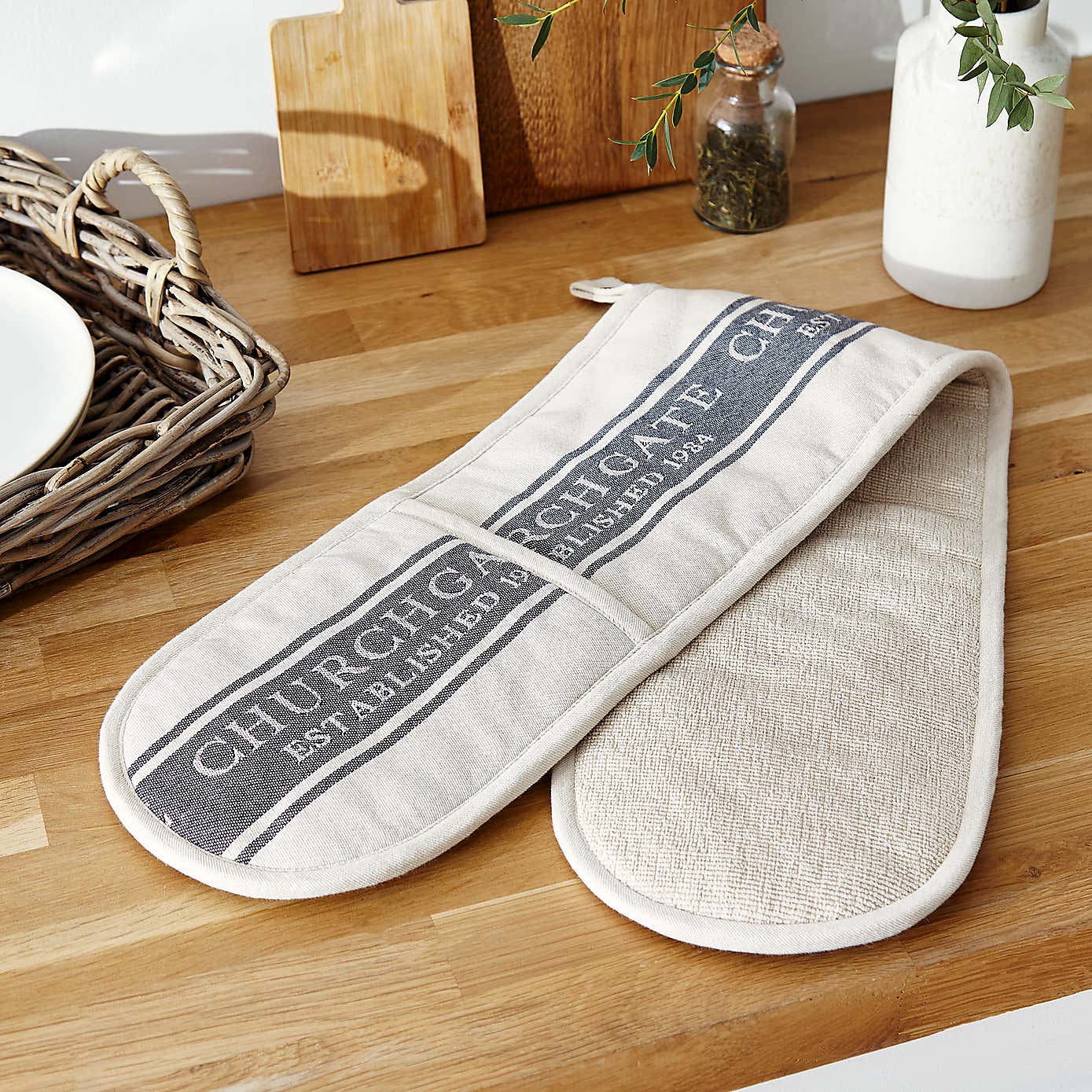 Churchgate Double Oven Glove