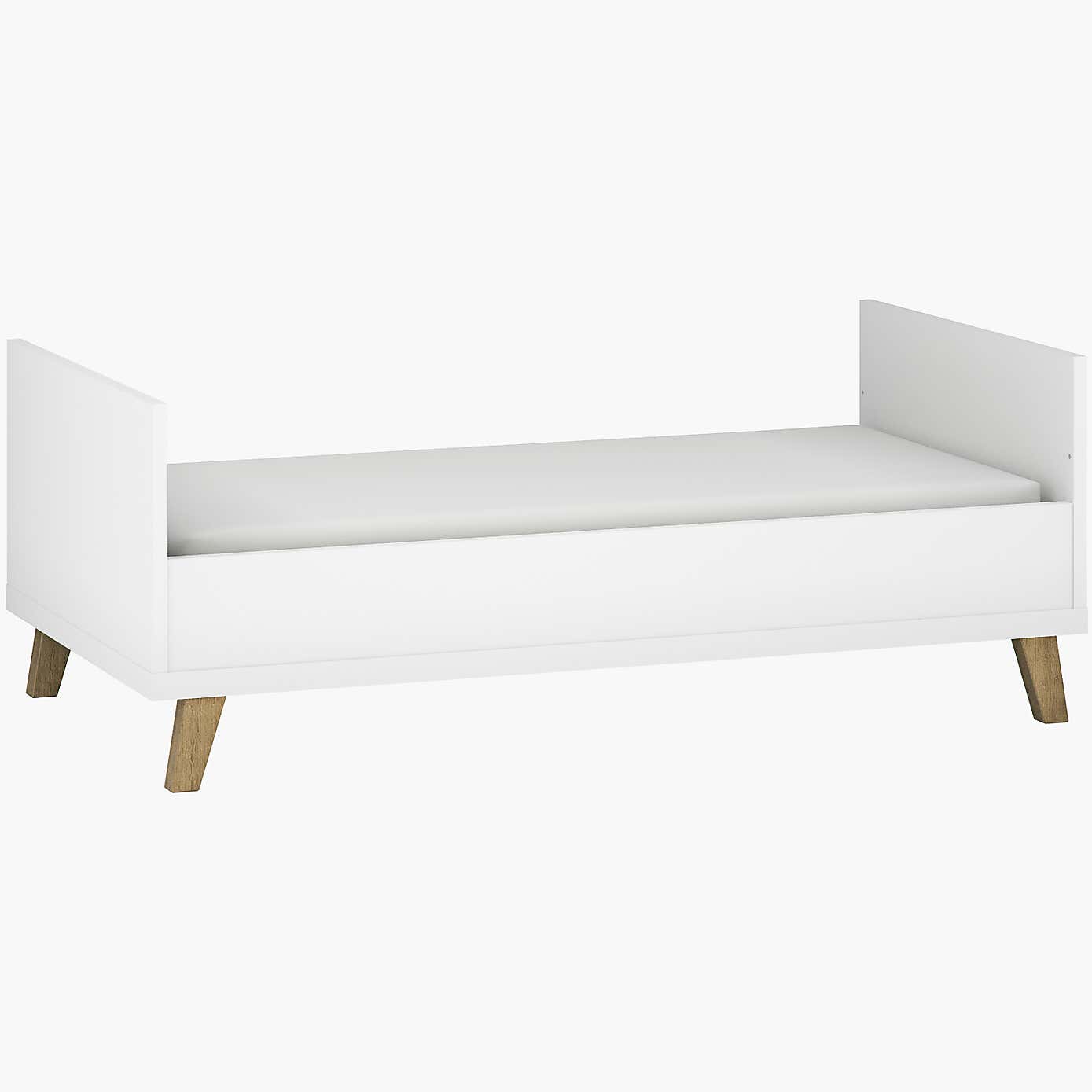 Little Acorns Siriana Cot Bed