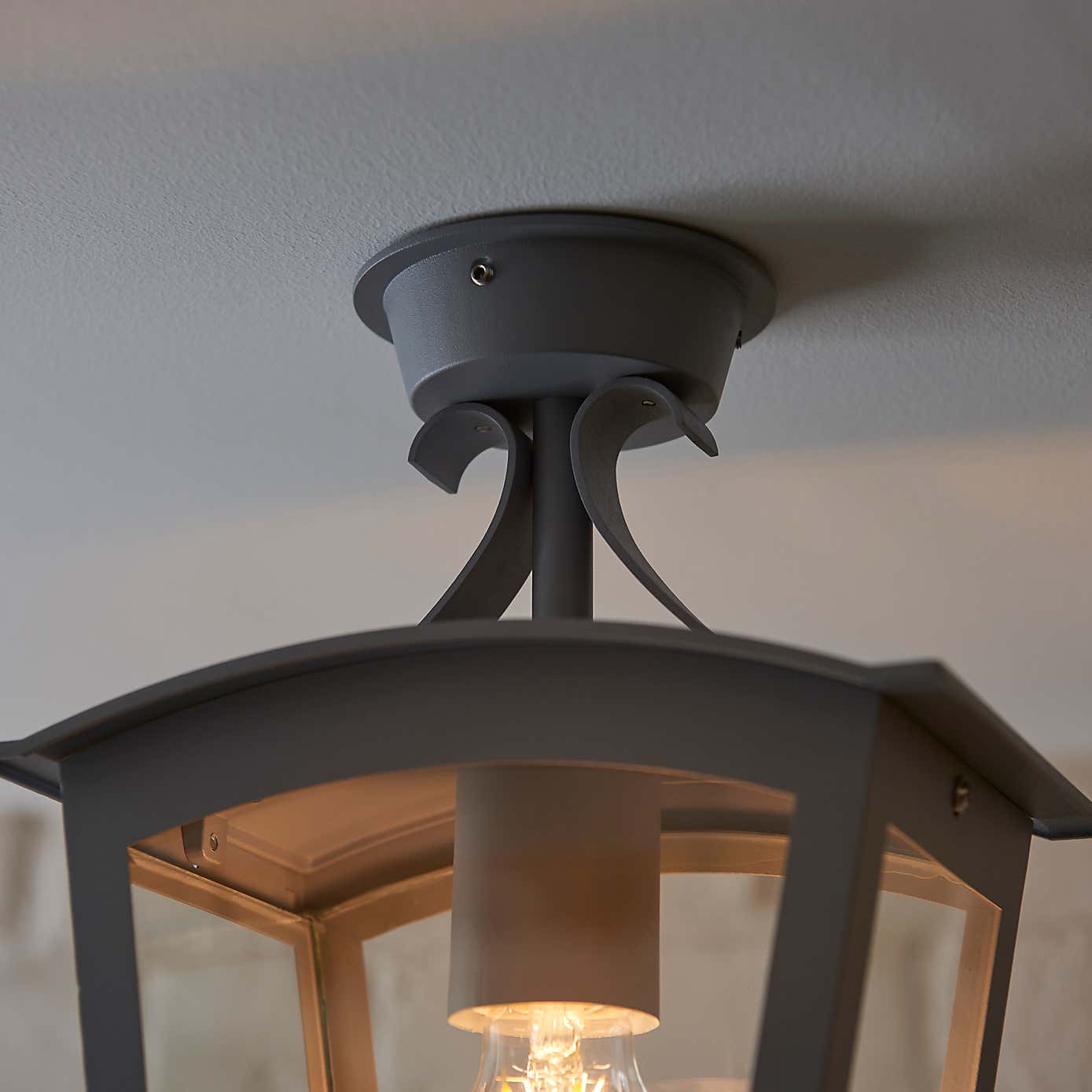 Leese Outdoor Porch Light