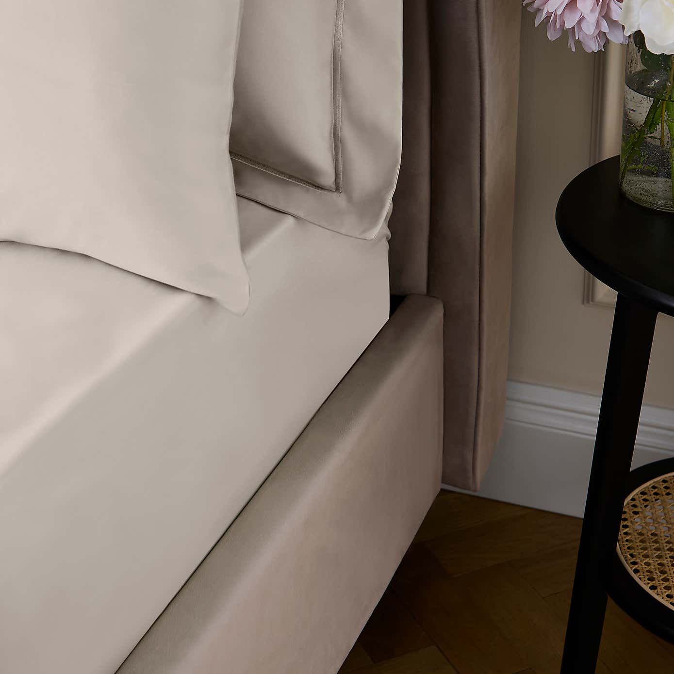 Dorma Egyptian Cotton 1000 Thread Count Fitted Sheet