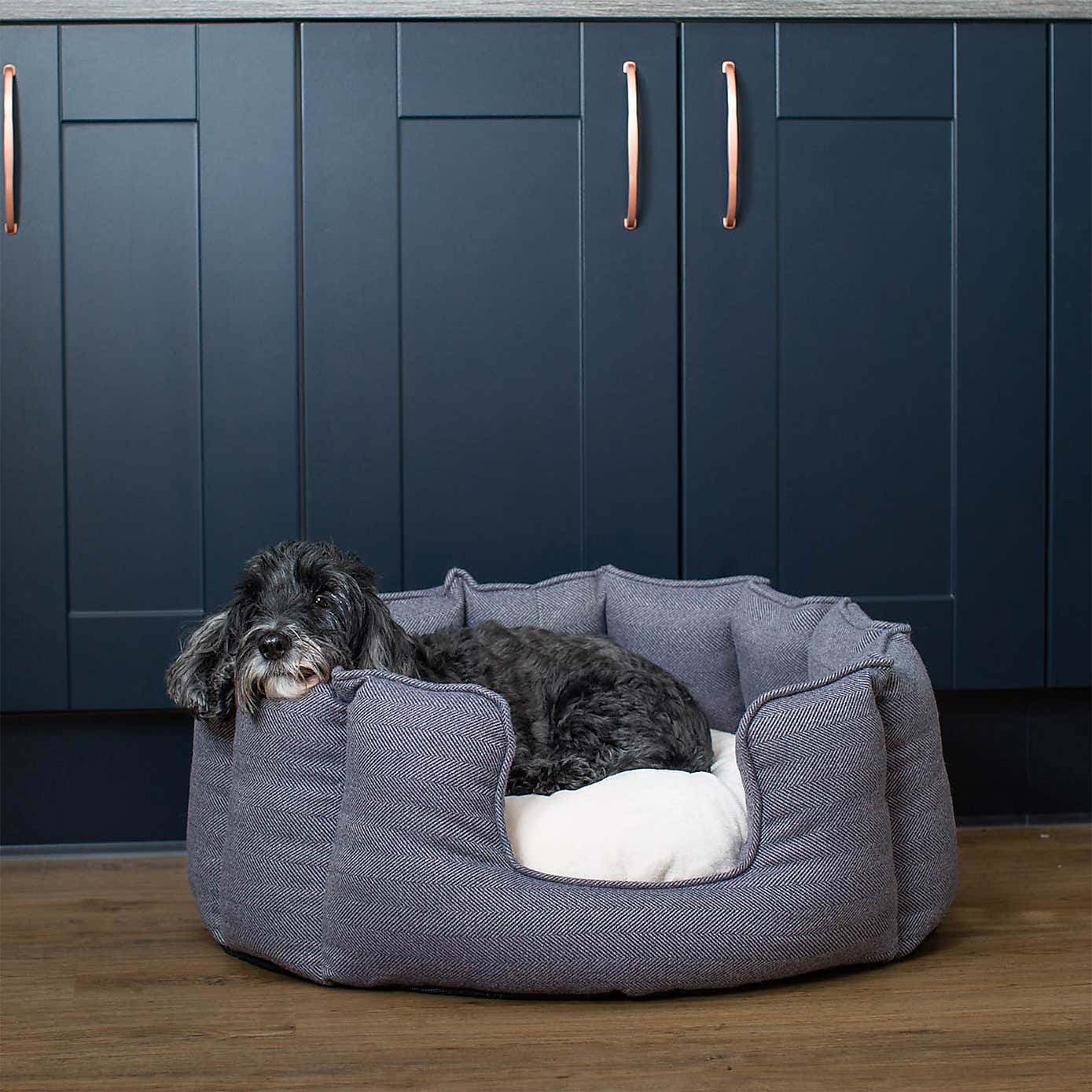 Lords and Labradors Herringbone High Wall Dog Bed