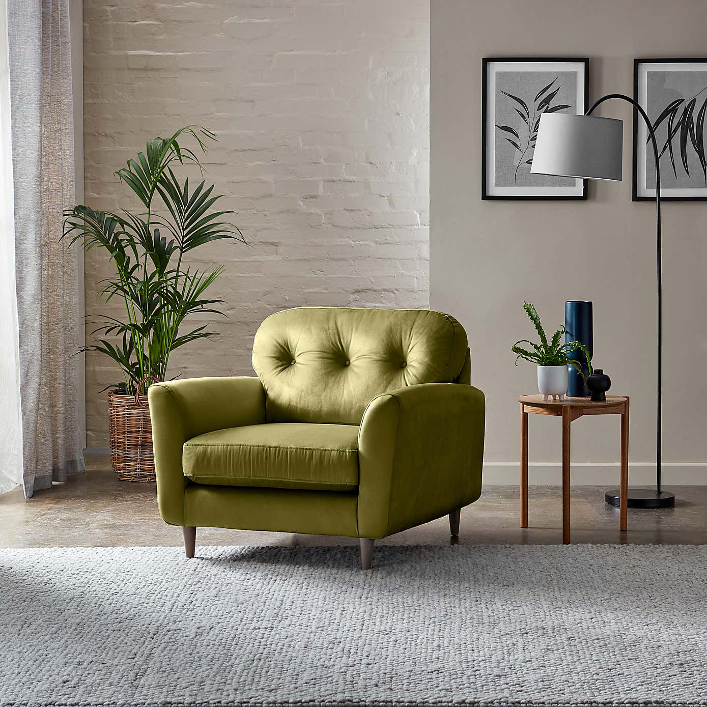 Opulent Velvet Swatch