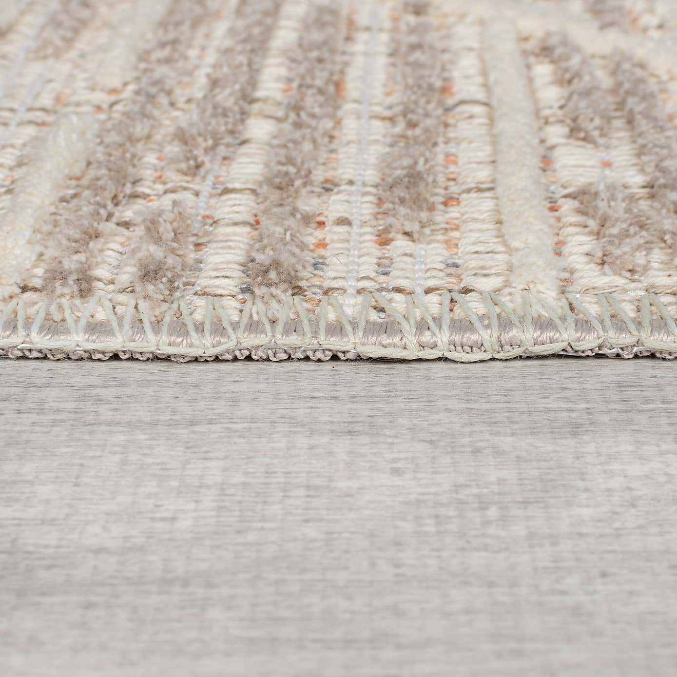 Diamond Tufted Washable Rug