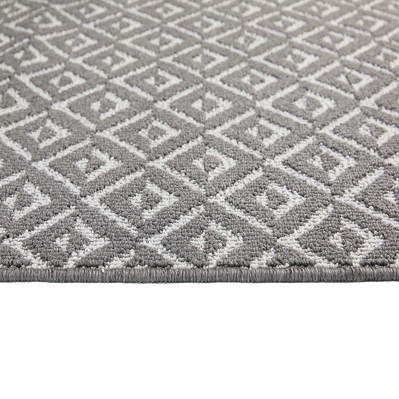 Marvel Geo Hard-wearing Washable Runner