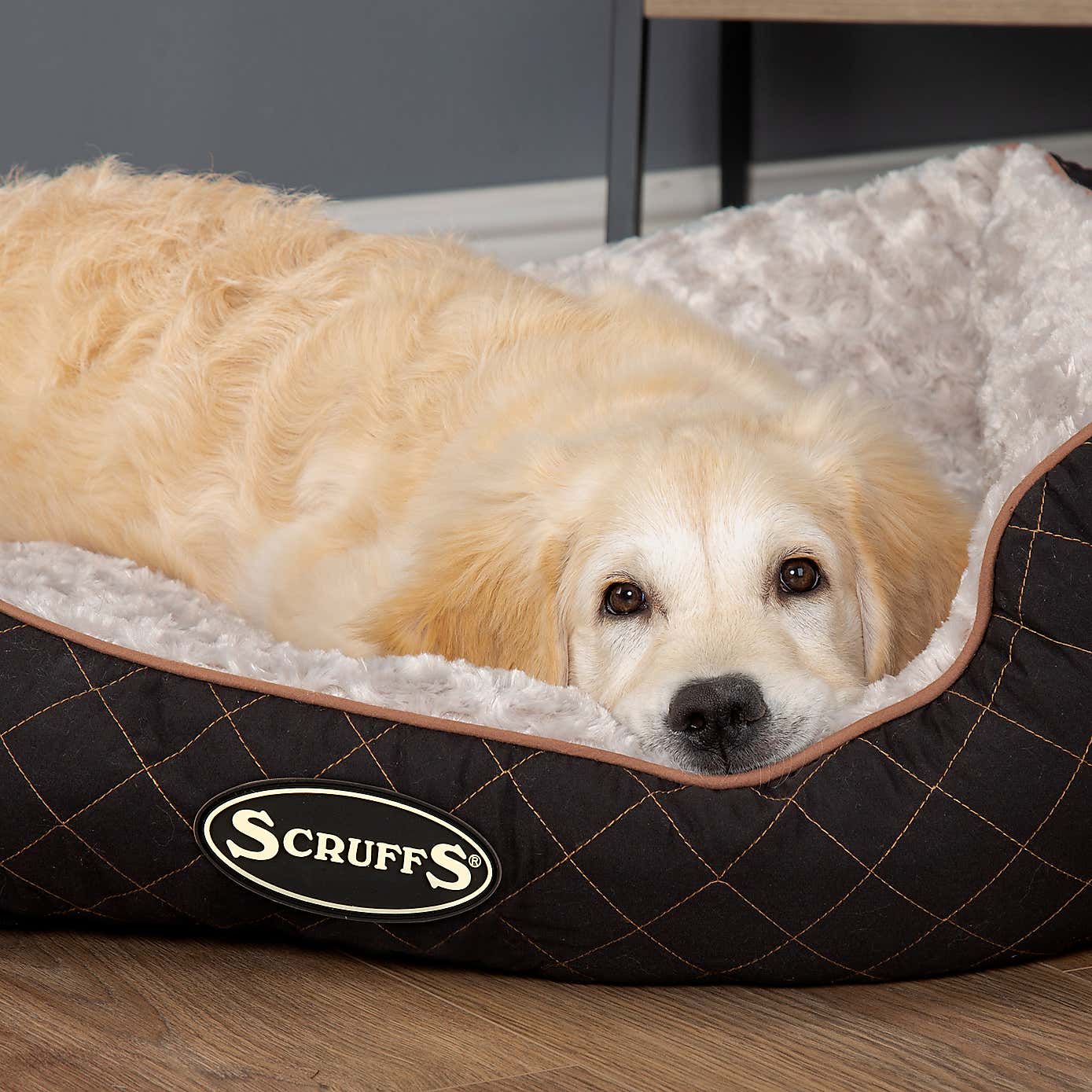 Scruffs Pet Wilton Box Bed