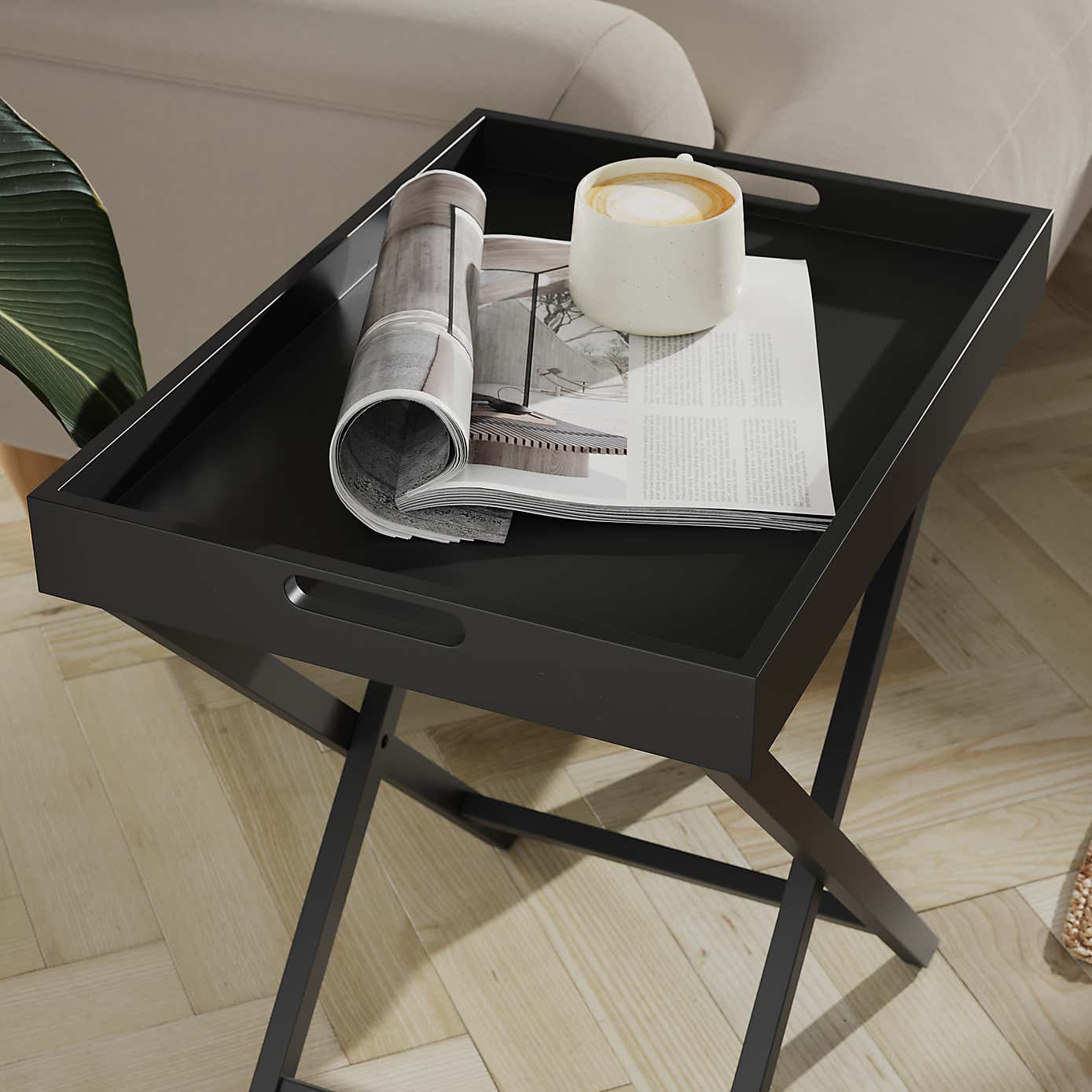 Flossie Tray Table